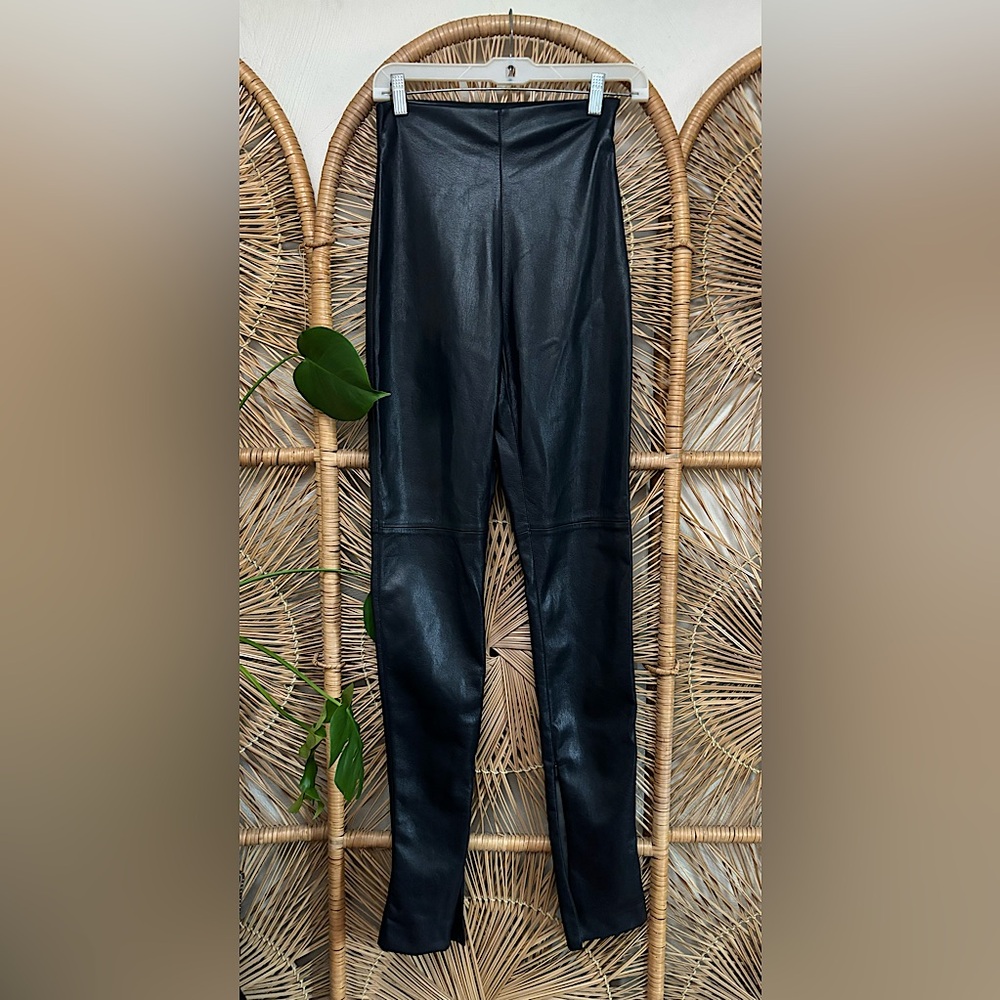 The Andamane Vegan Leather Leggings